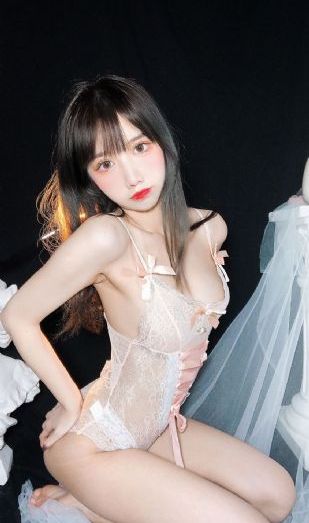 欧美情侣头像车里_午夜伦不卡高清在线观看